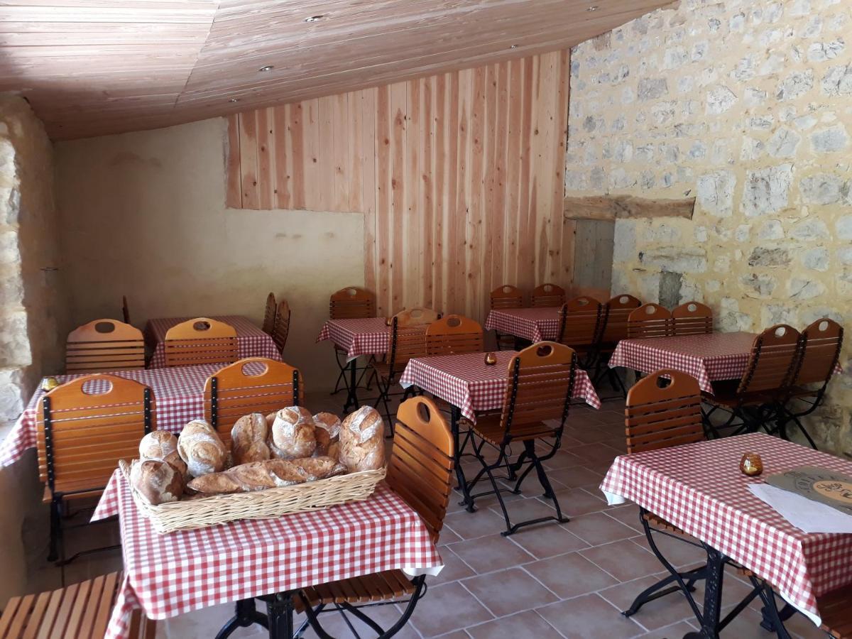 Le Moulin Bed & Breakfast Pradelle